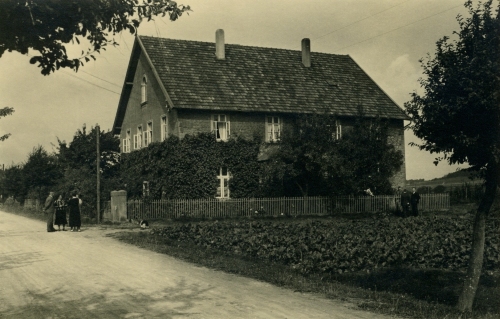 Lage 1935, Landhaus Schlepper in Hörste
