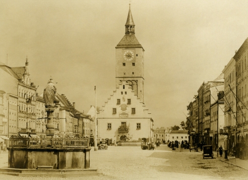 Deggendorf 1935, Luitpoldplatz mit Rathaus