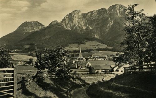 Abtenau 1940, gegen das Tennengebirge