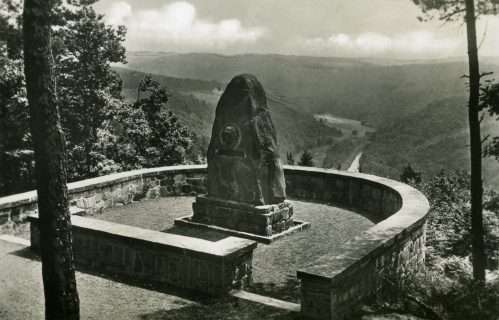 Solingen 1938, Hermann-Löns-Denkmal