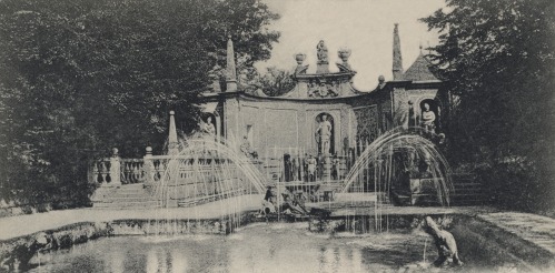 Salzburg 1904, Fürstentischgrotte im Schloss Hellbrunn
