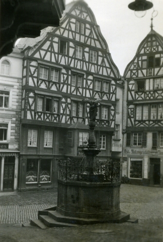 Bernkastel-Kues ca 1940, Marktplatz